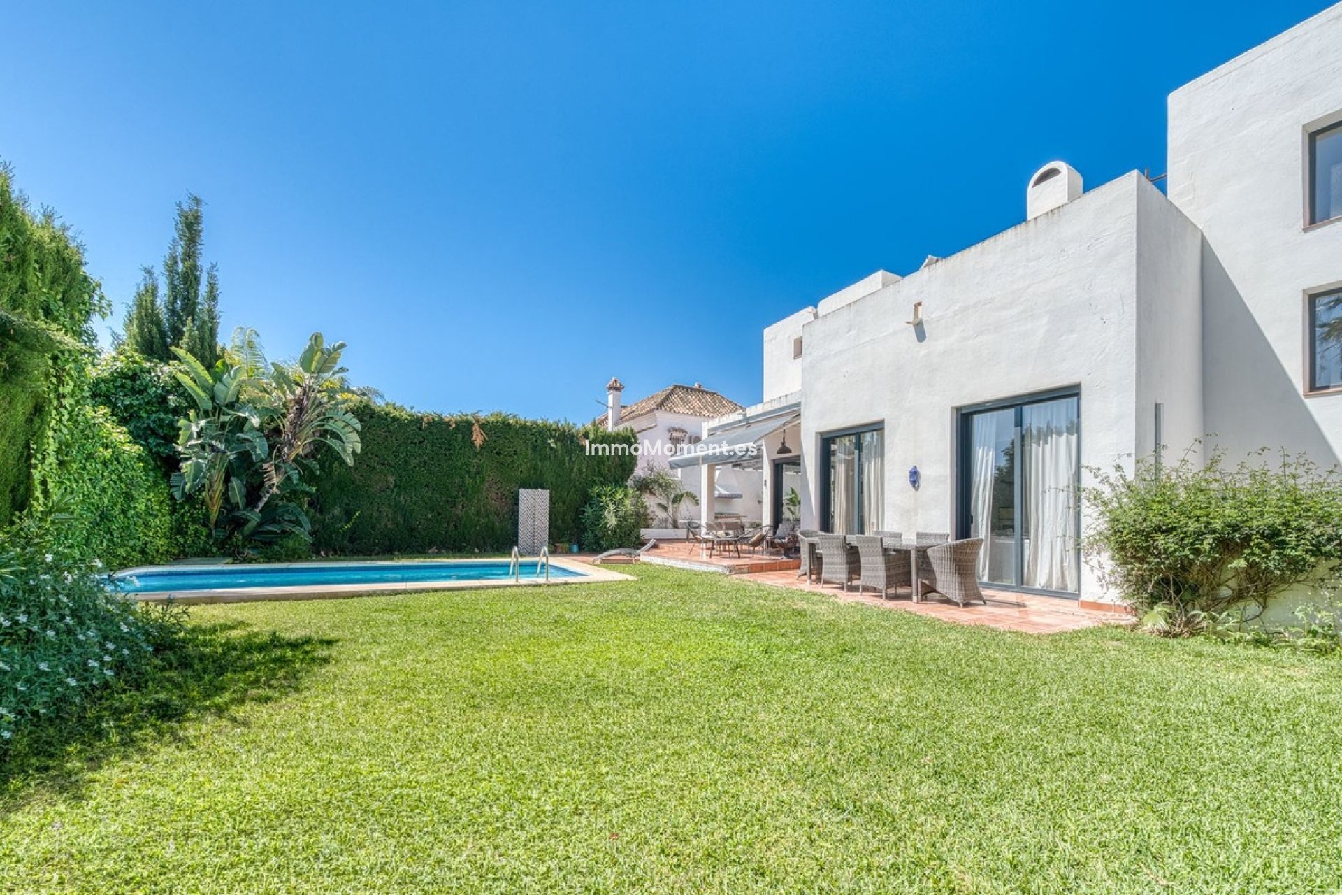 Wiederverkauf - Freistehende Villa - Marbella - Nueva Andalucía
