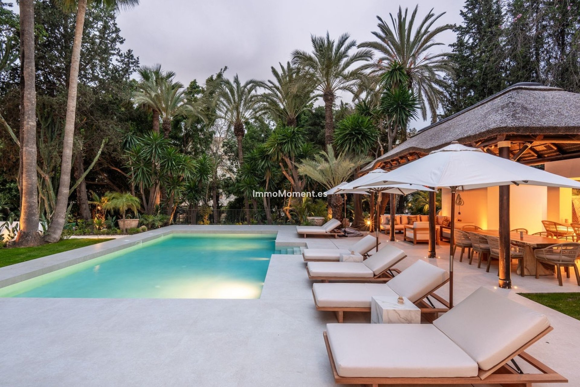 Wiederverkauf - Freistehende Villa - Marbella - Nueva Andalucía