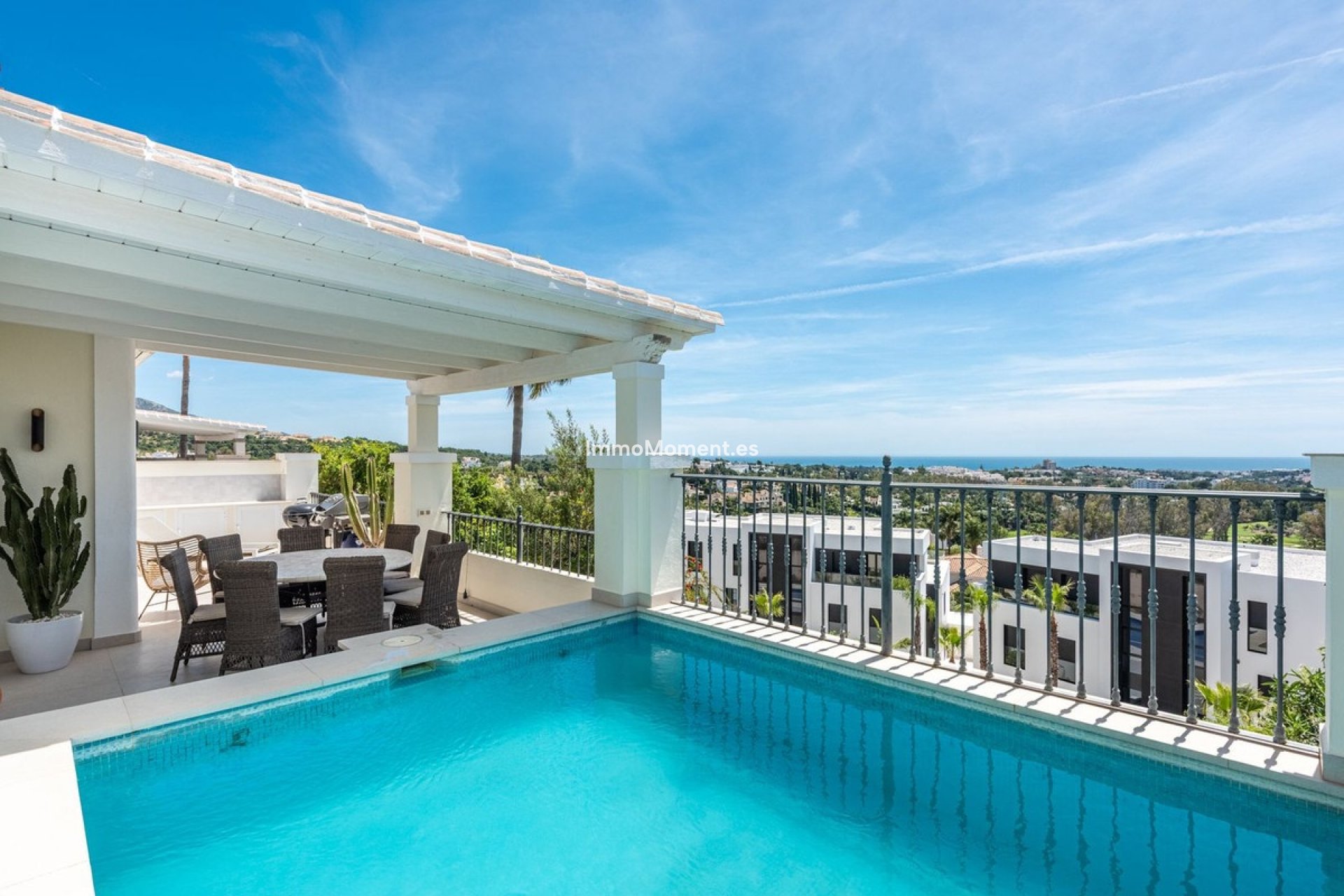 Wiederverkauf - Freistehende Villa - Marbella - Nueva Andalucía