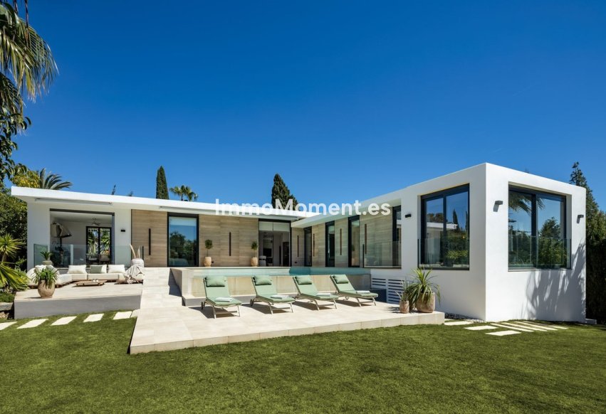Wiederverkauf - Freistehende Villa - Marbella - Nueva Andalucía