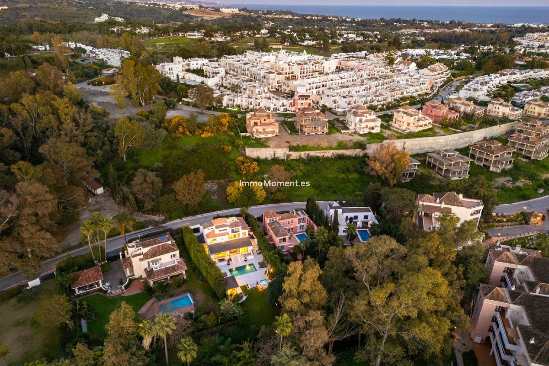 Wiederverkauf - Freistehende Villa - Marbella - Nueva Andalucía