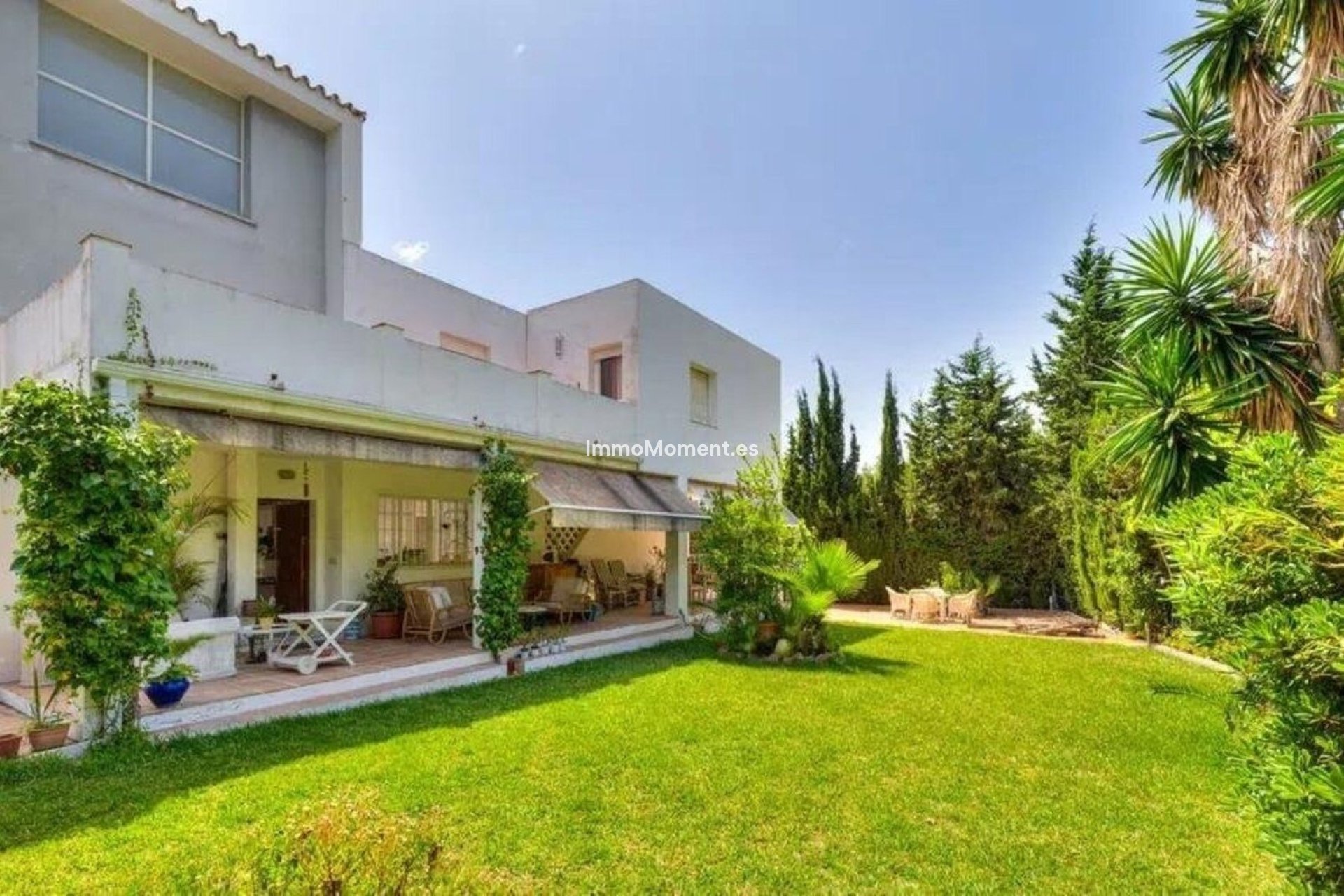 Wiederverkauf - Freistehende Villa - Marbella - Nueva Andalucía