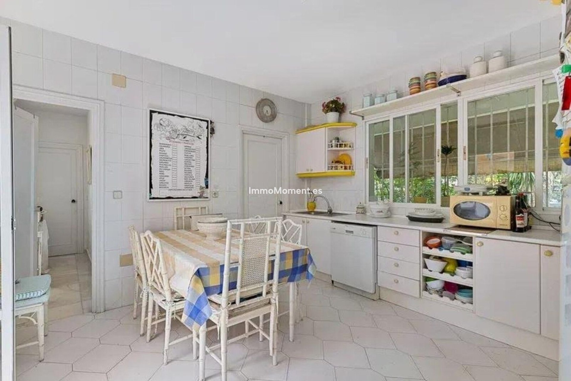 Wiederverkauf - Freistehende Villa - Marbella - Nueva Andalucía