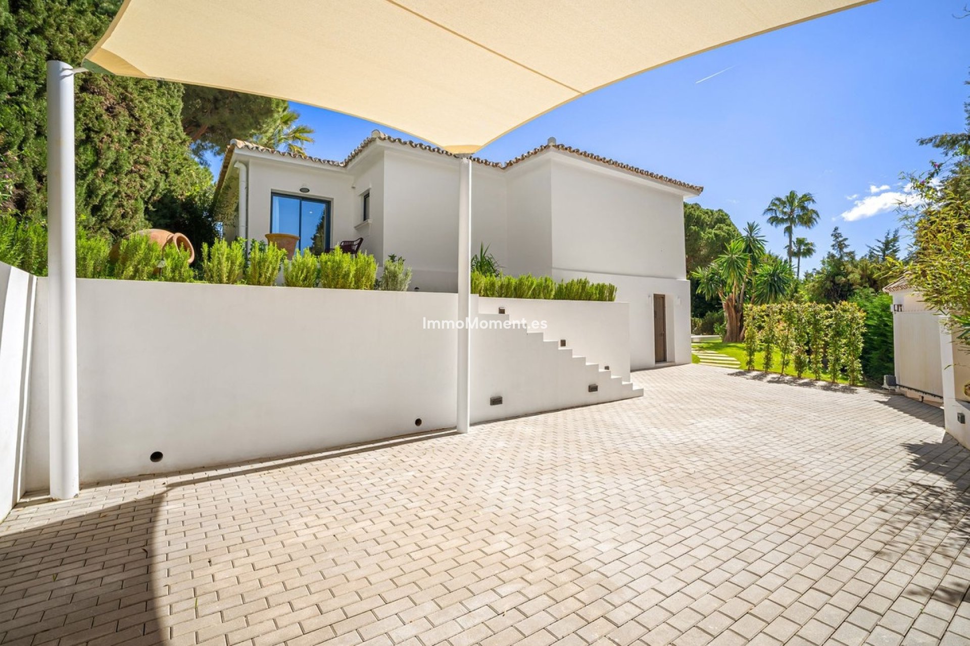 Wiederverkauf - Freistehende Villa - Marbella - Nueva Andalucía