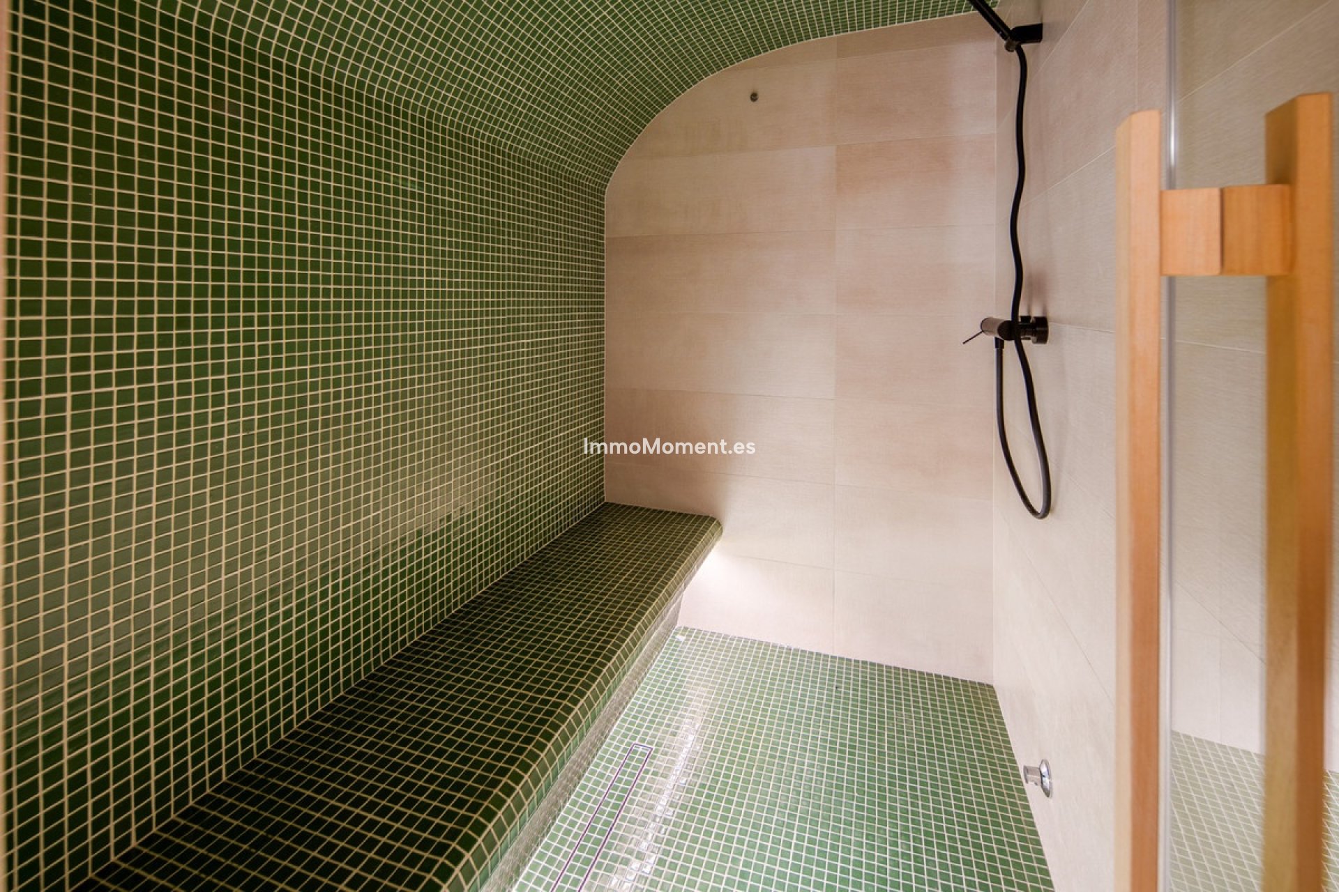 Wiederverkauf - Freistehende Villa - Marbella - Nueva Andalucía