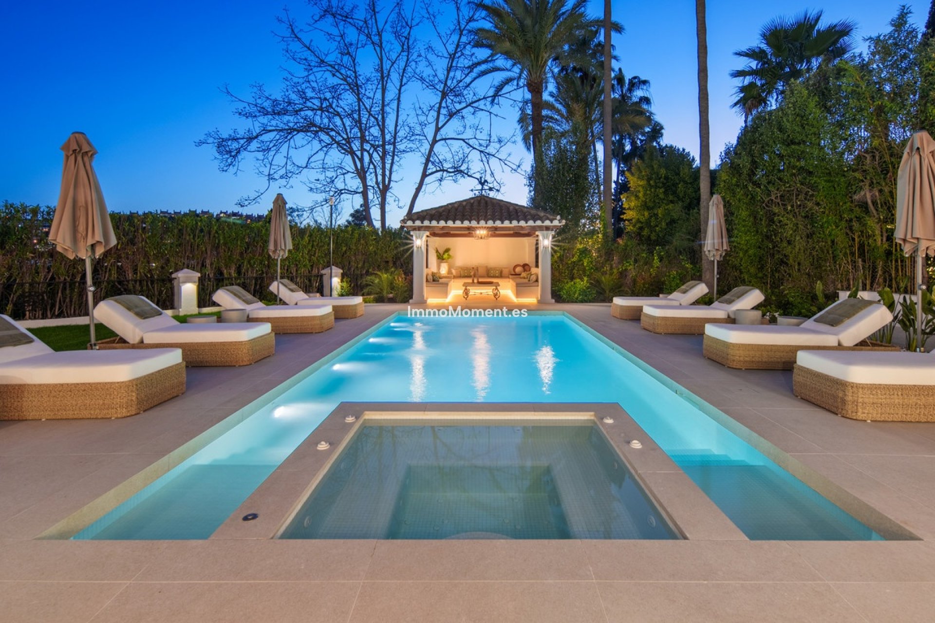 Wiederverkauf - Freistehende Villa - Marbella - Nueva Andalucía