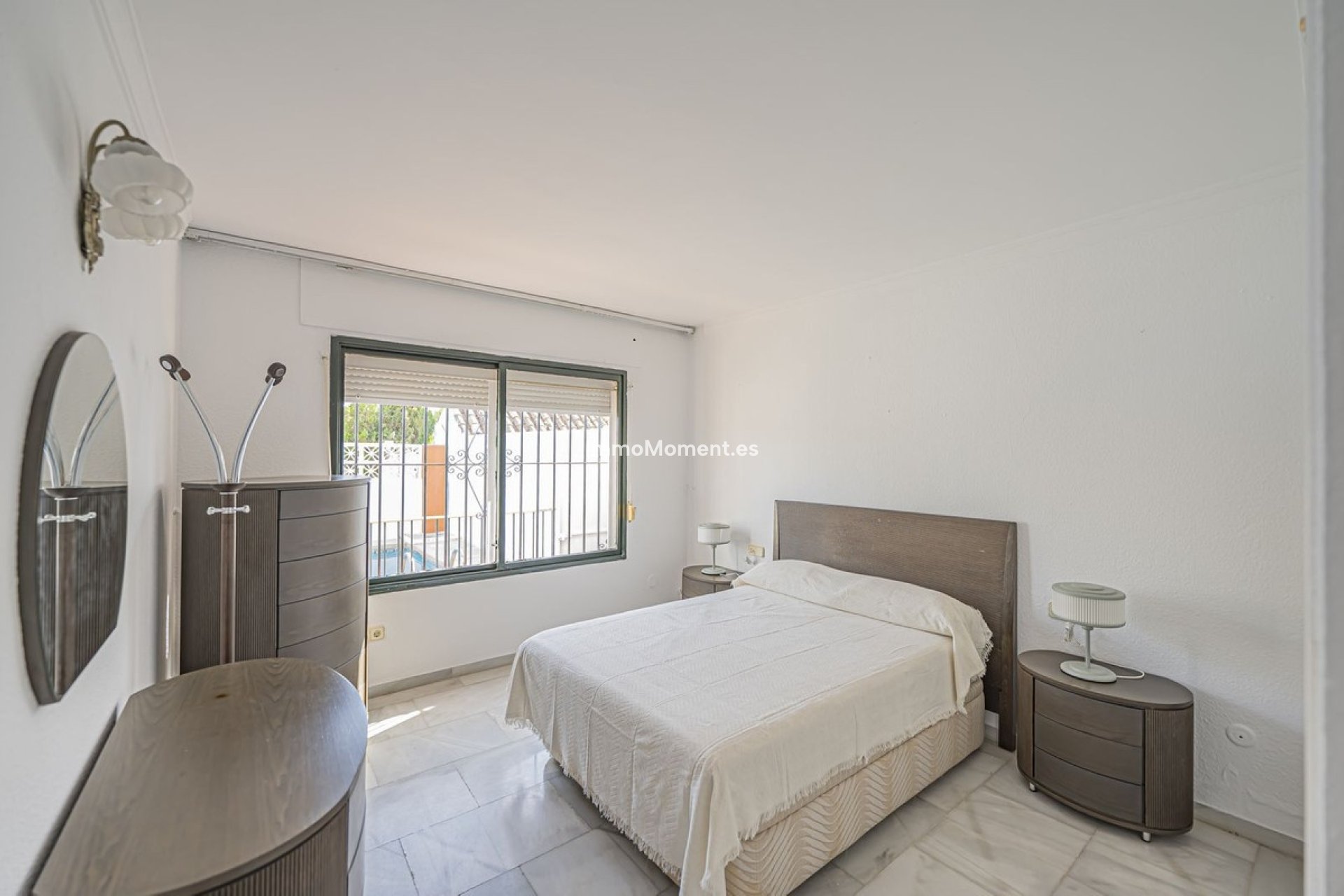 Wiederverkauf - Freistehende Villa - Marbella - Nueva Andalucía