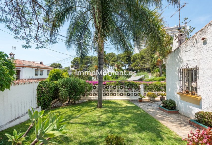 Wiederverkauf - Freistehende Villa - Marbella - Nueva Andalucía
