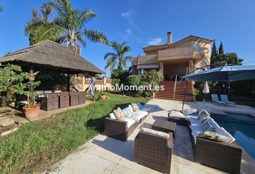 Wiederverkauf - Freistehende Villa - Marbella - Nueva Andalucía