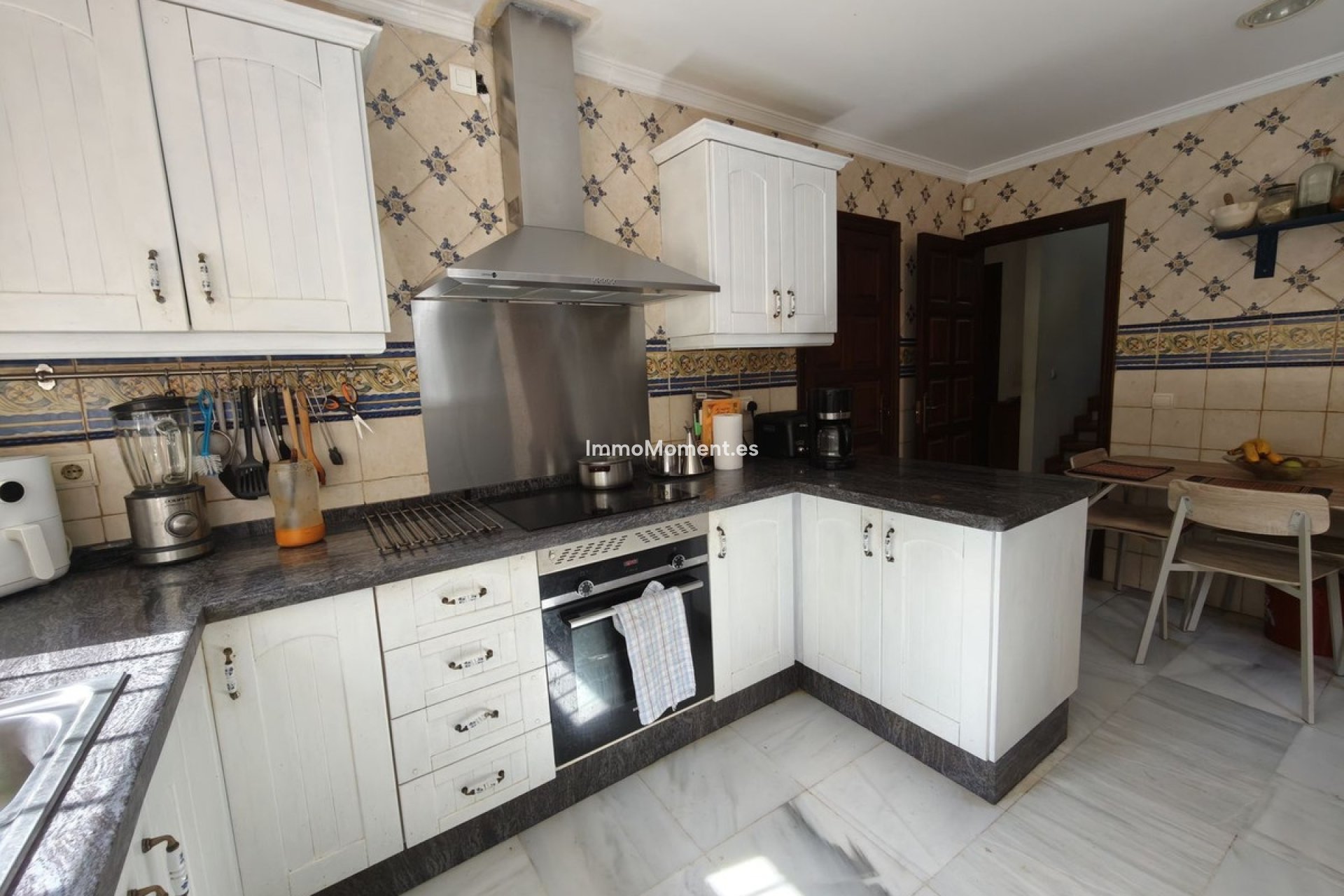 Wiederverkauf - Freistehende Villa - Marbella - Nueva Andalucía