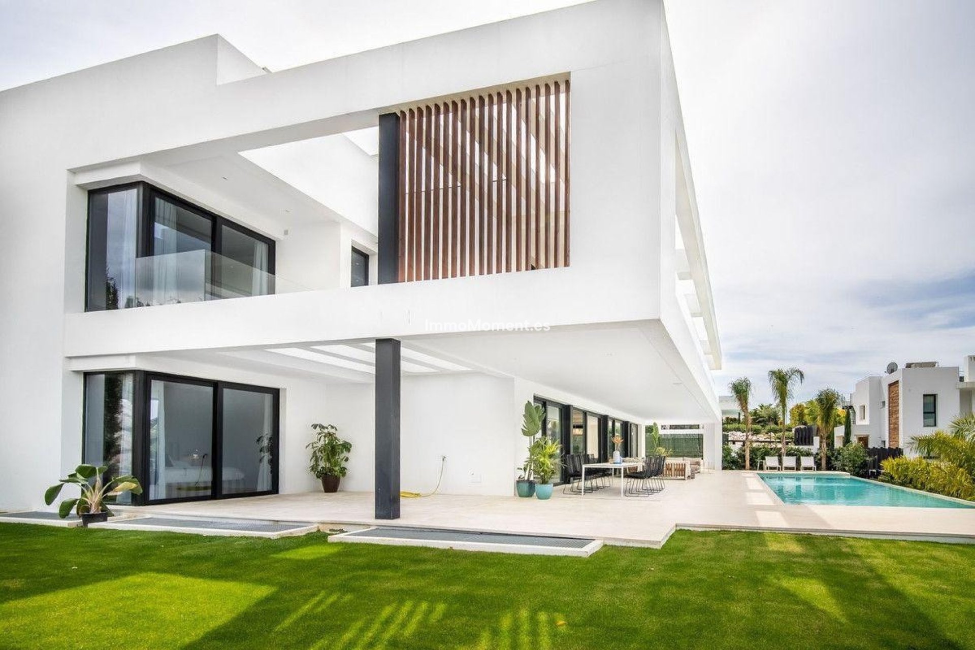 Wiederverkauf - Freistehende Villa - Marbella - Nueva Andalucía