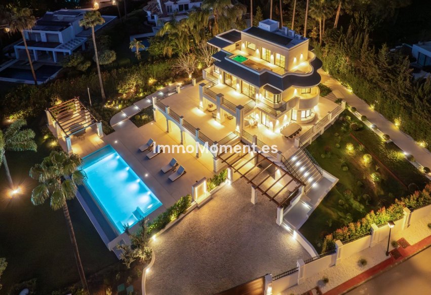 Wiederverkauf - Freistehende Villa - Marbella - Nueva Andalucía