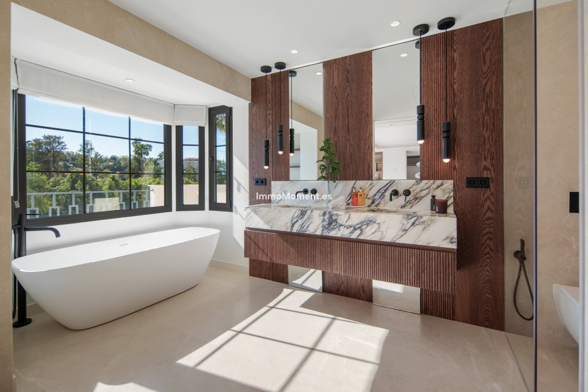 Wiederverkauf - Freistehende Villa - Marbella - Nueva Andalucía