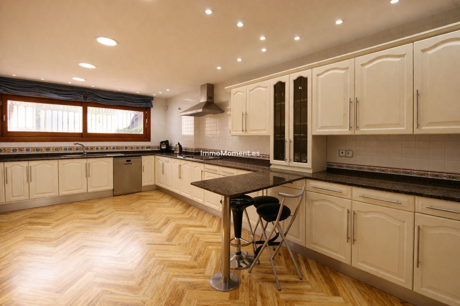 Wiederverkauf - Freistehende Villa - Marbella - Puerto Banús
