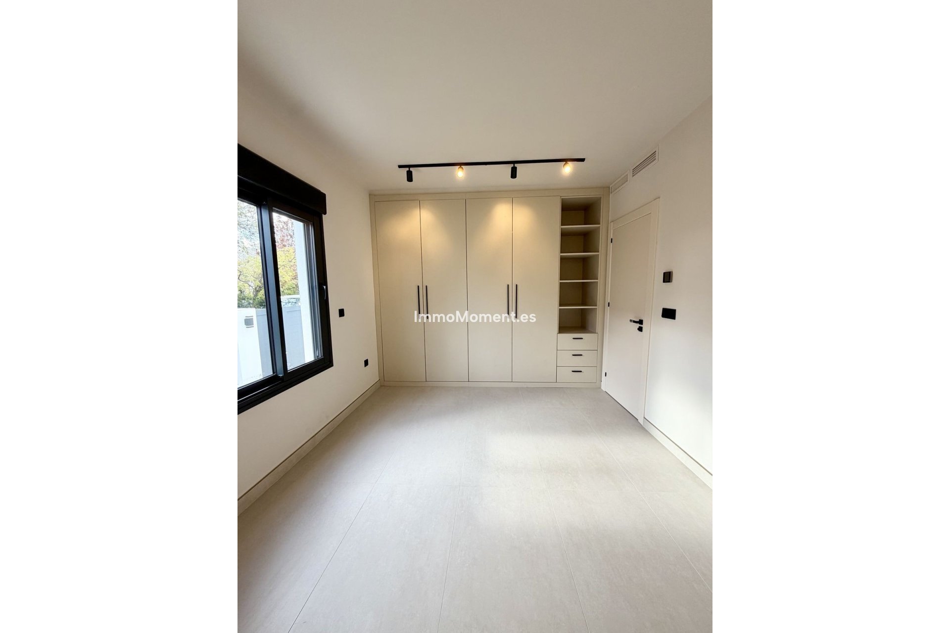 Wiederverkauf - Freistehende Villa - Marbella - Puerto Banús