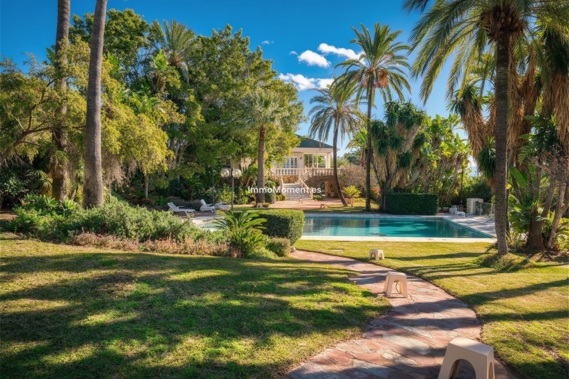 Wiederverkauf - Freistehende Villa - Marbella - Río Real