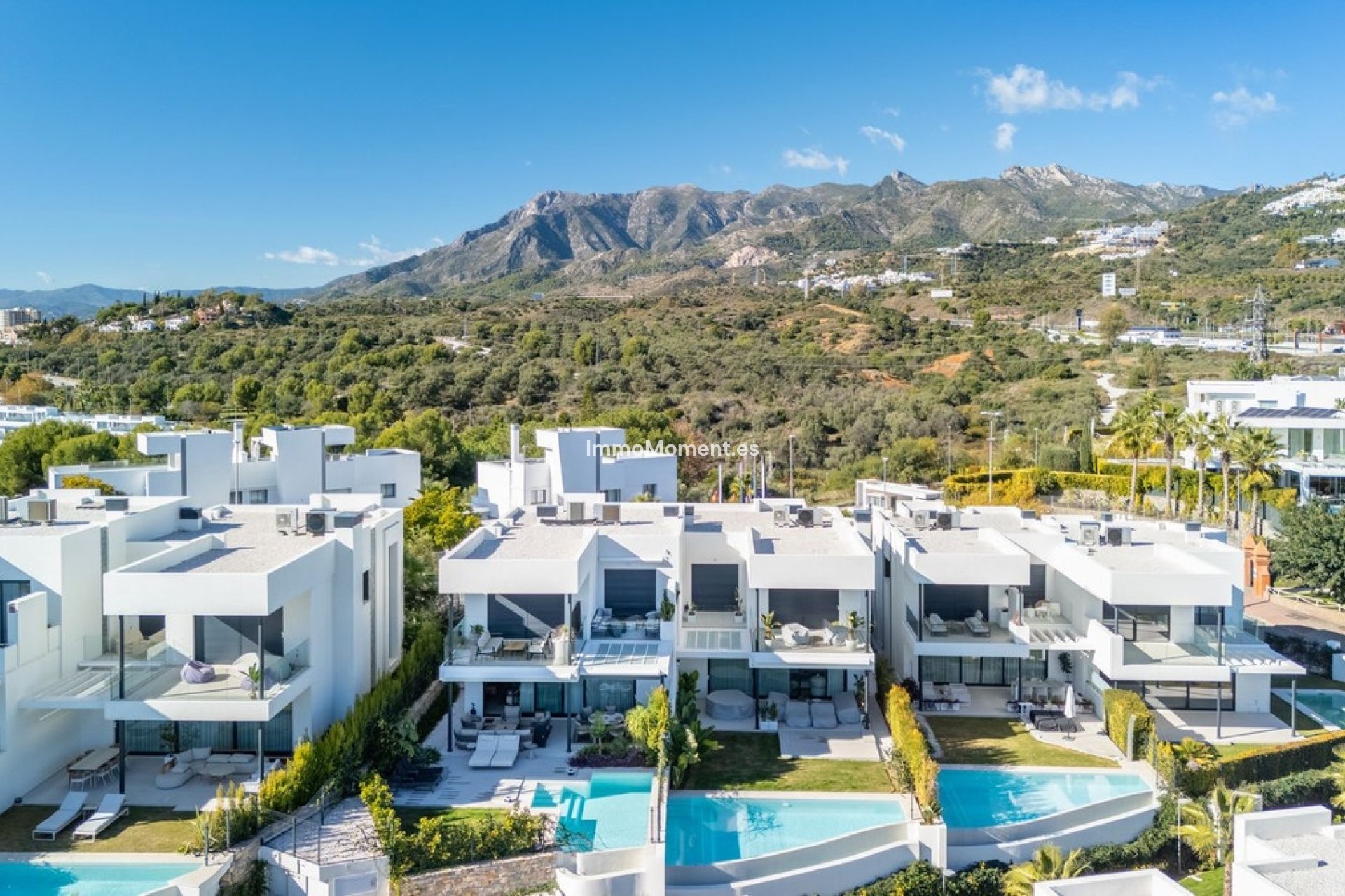 Wiederverkauf - Freistehende Villa - Marbella - Santa Clara