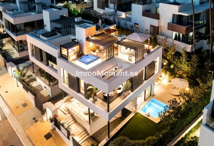 Wiederverkauf - Freistehende Villa - Marbella - Sierra Blanca