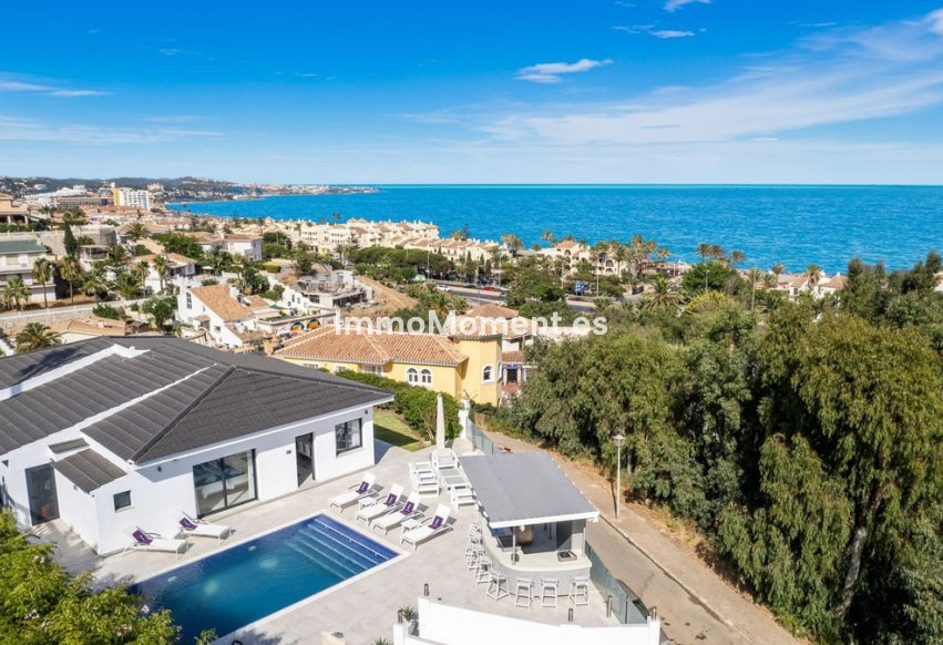 Wiederverkauf - Freistehende Villa - Mijas Costa - Torrenueva