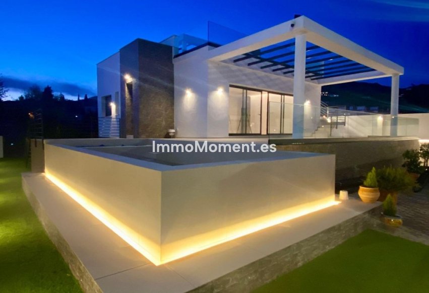 Wiederverkauf - Freistehende Villa - Mijas - Mijas Centro