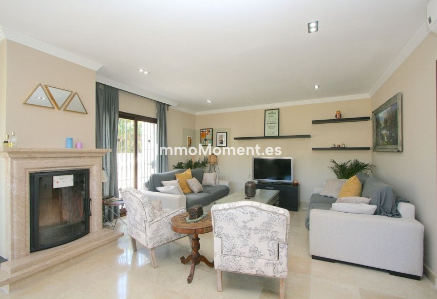 Wiederverkauf - Freistehende Villa - Mijas - Sierrezuela