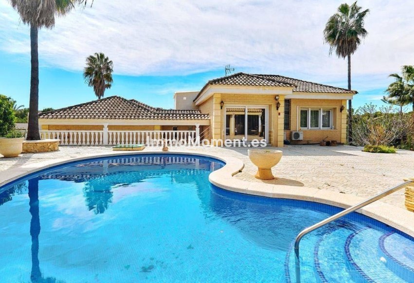 Wiederverkauf - Freistehende Villa - Orihuela - Campoamor