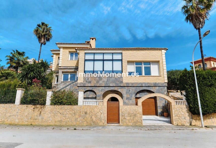 Wiederverkauf - Freistehende Villa - Orihuela - Campoamor
