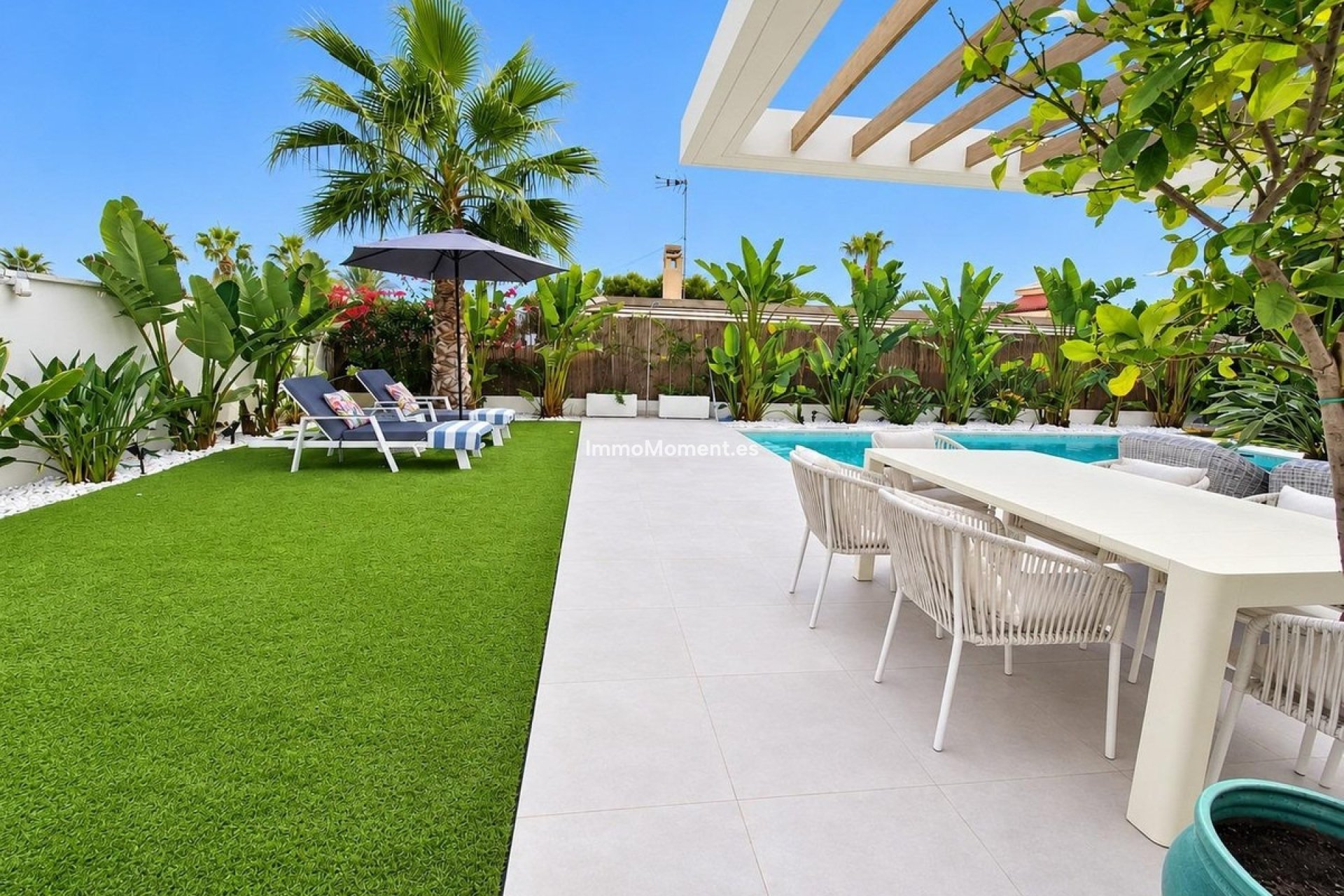 Wiederverkauf - Freistehende Villa - Orihuela Costa - Cabo roig - La Zenia