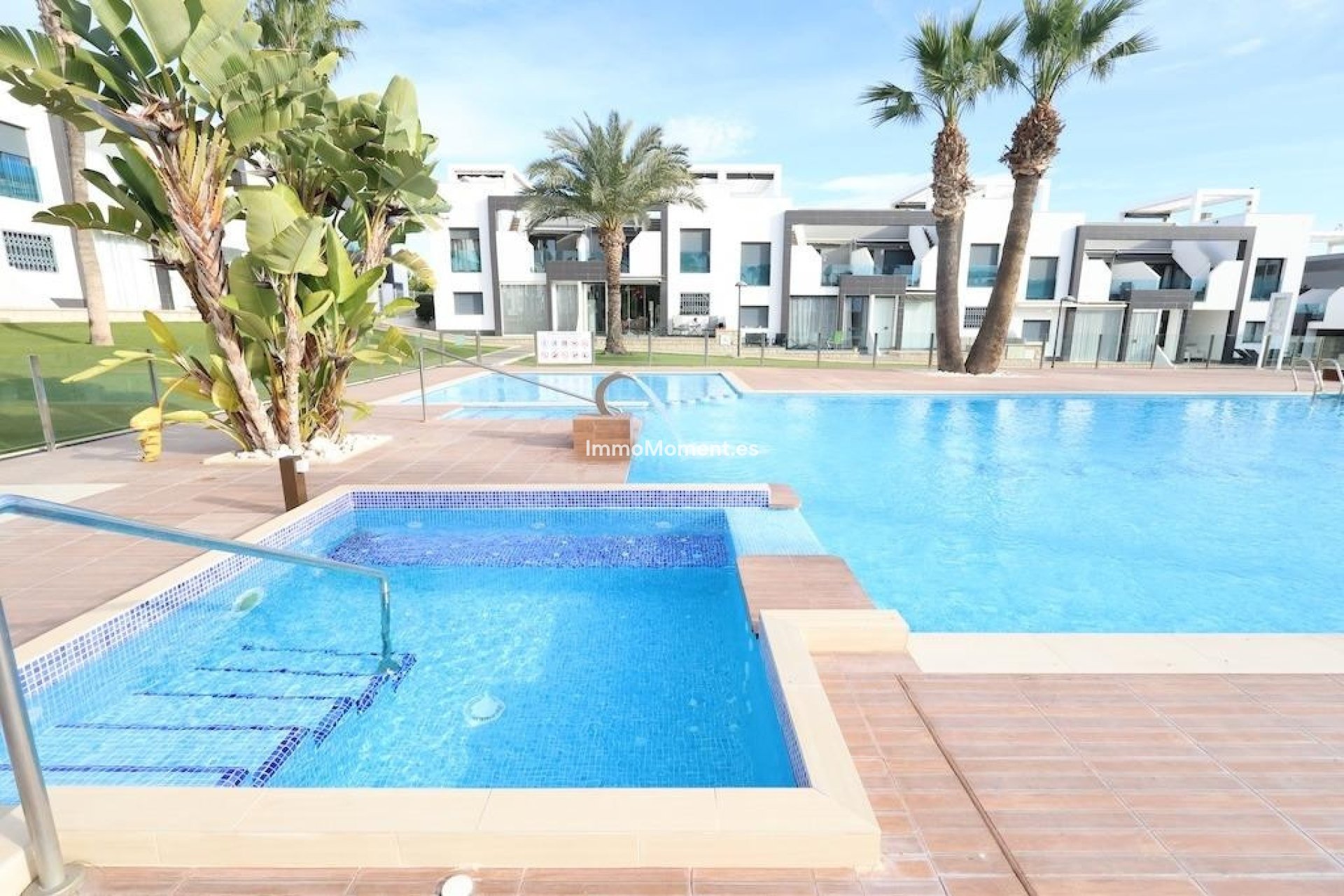 Wiederverkauf - Freistehende Villa - Orihuela Costa - Cabo roig - La Zenia