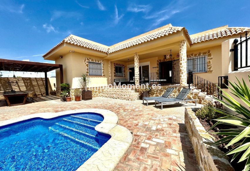 Wiederverkauf - Freistehende Villa - Orihuela Costa - Cabo roig - La Zenia