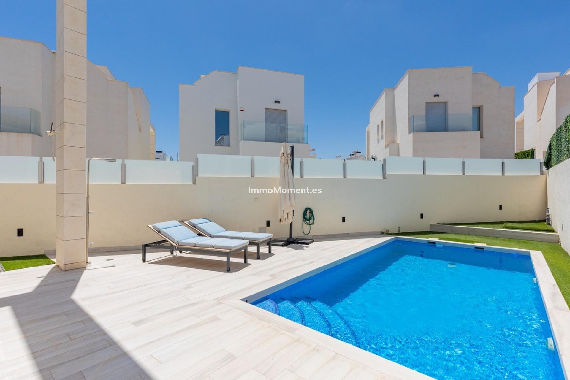 Wiederverkauf - Freistehende Villa - Orihuela Costa - Cabo roig - La Zenia