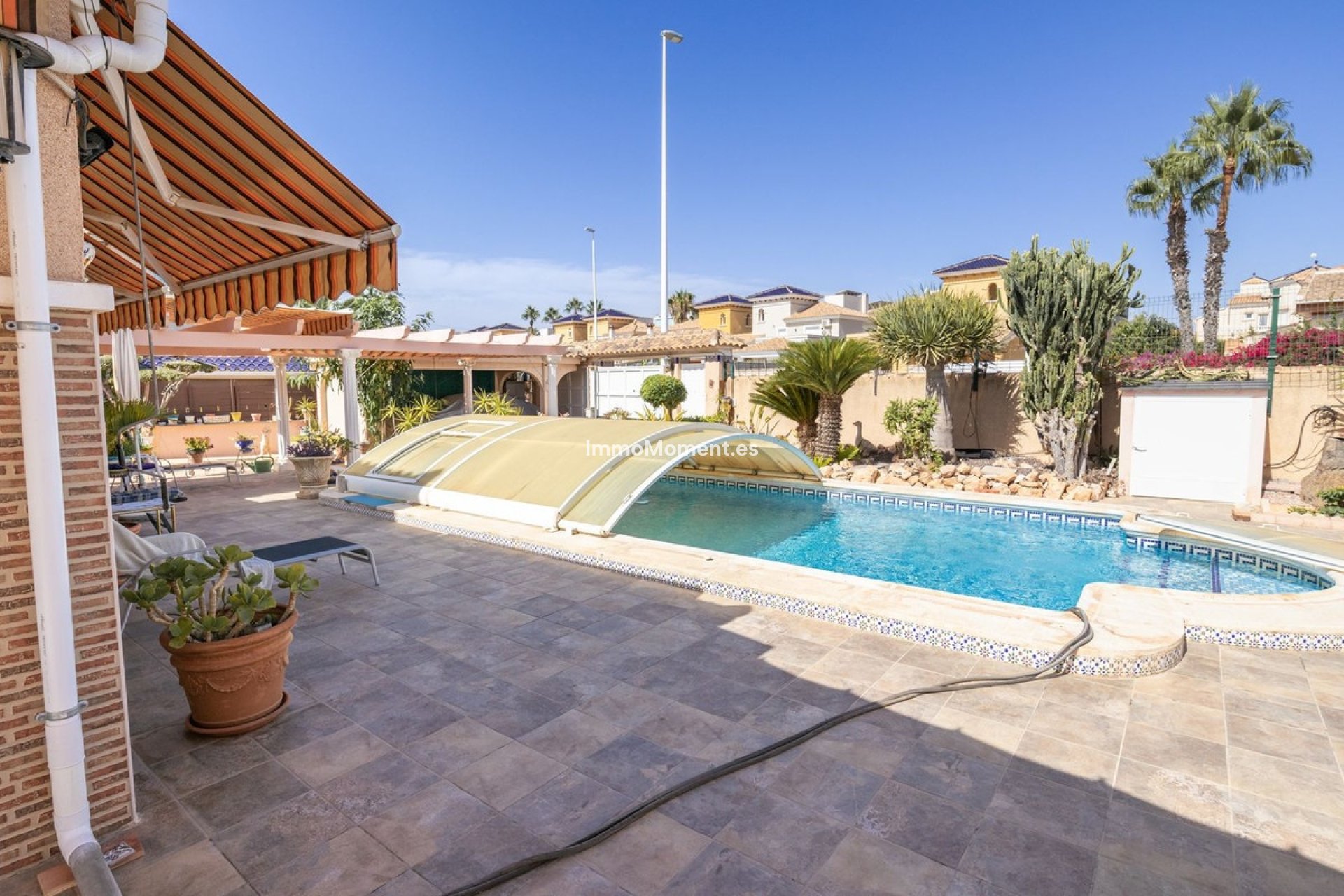 Wiederverkauf - Freistehende Villa - Orihuela Costa - La Regia