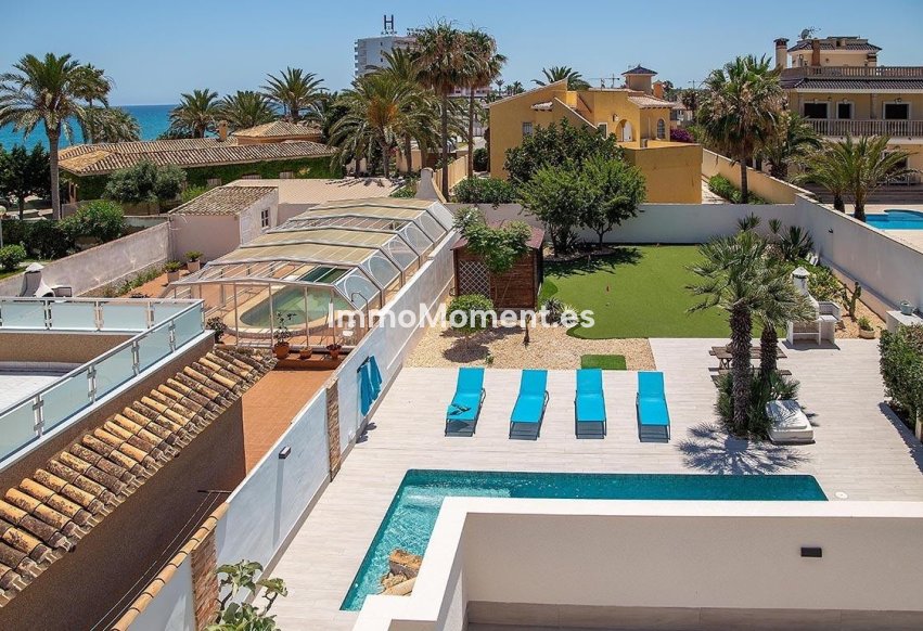 Wiederverkauf - Freistehende Villa - Orihuela Costa - Playa Flamenca