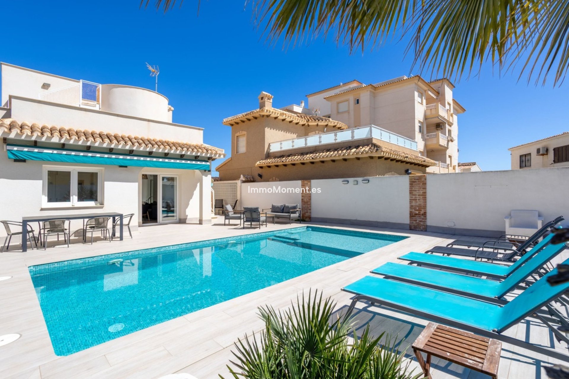Wiederverkauf - Freistehende Villa - Orihuela Costa - Playa Flamenca