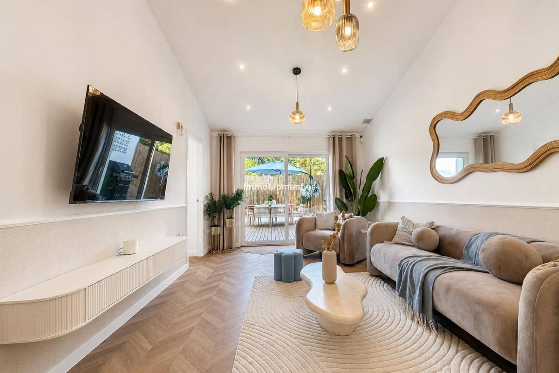 Wiederverkauf - Freistehende Villa - Orihuela Costa - Punta Prima