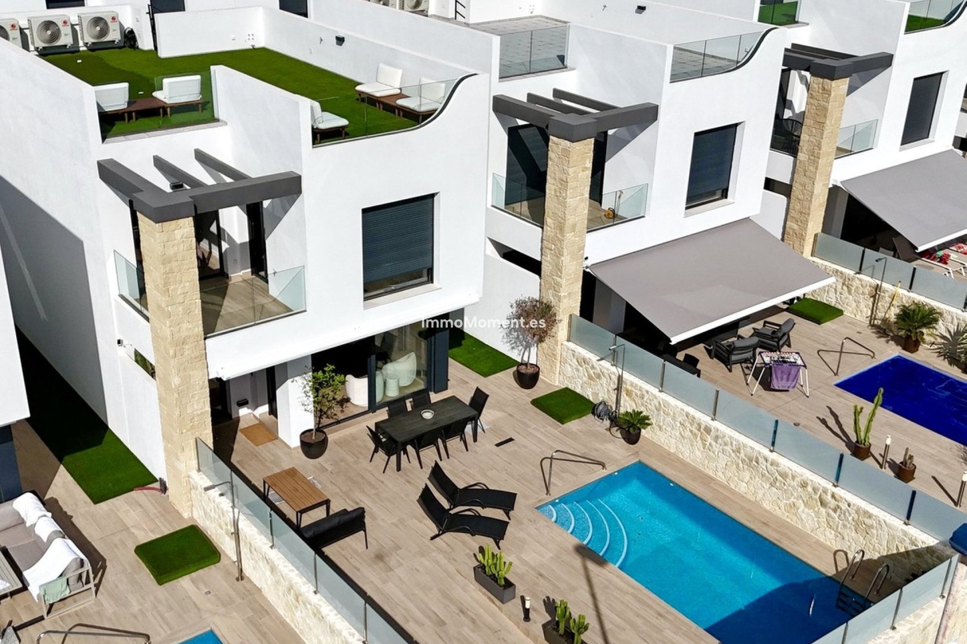 Wiederverkauf - Freistehende Villa - Orihuela Costa - Punta Prima