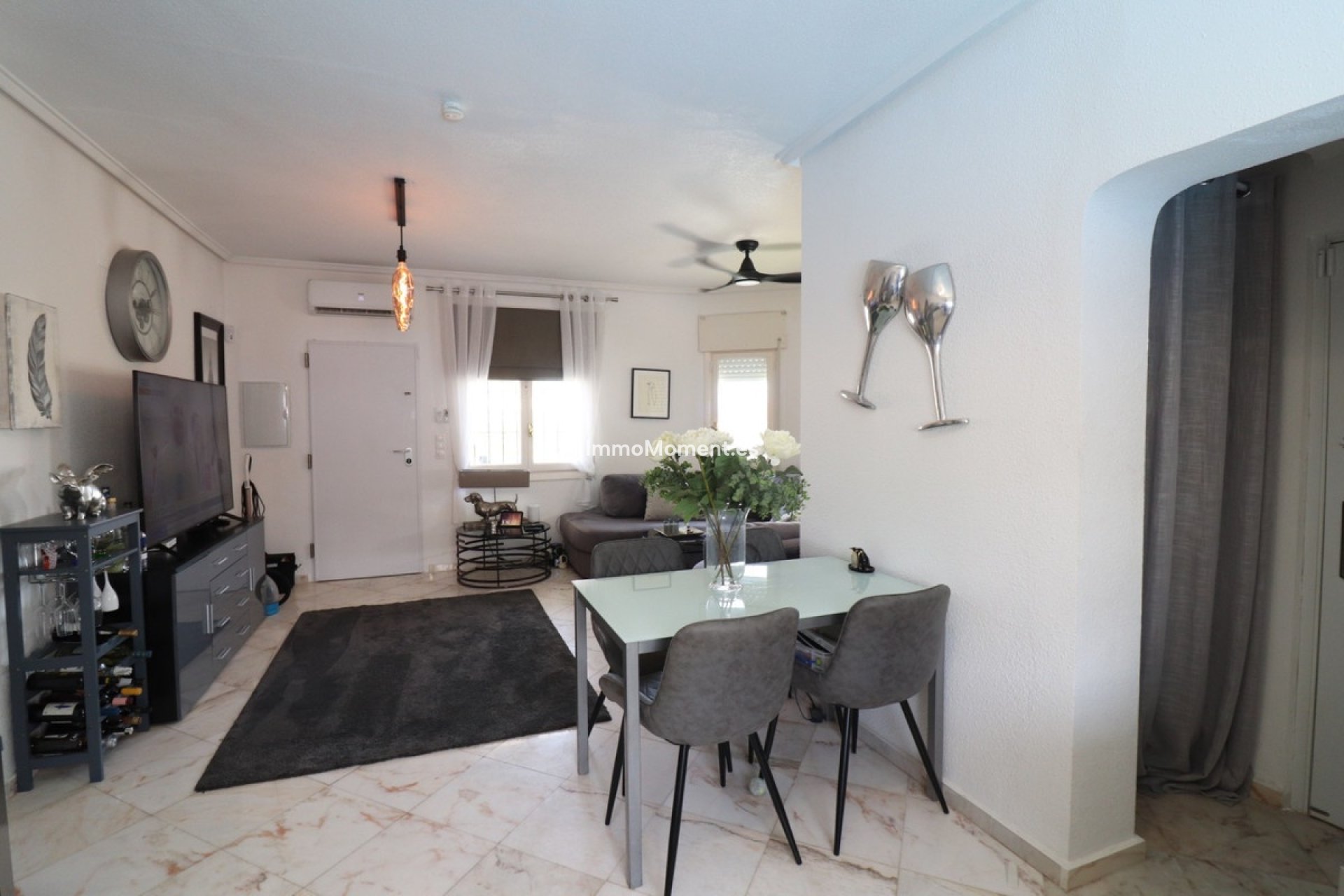 Wiederverkauf - Freistehende Villa - Orihuela Costa - Villamartín