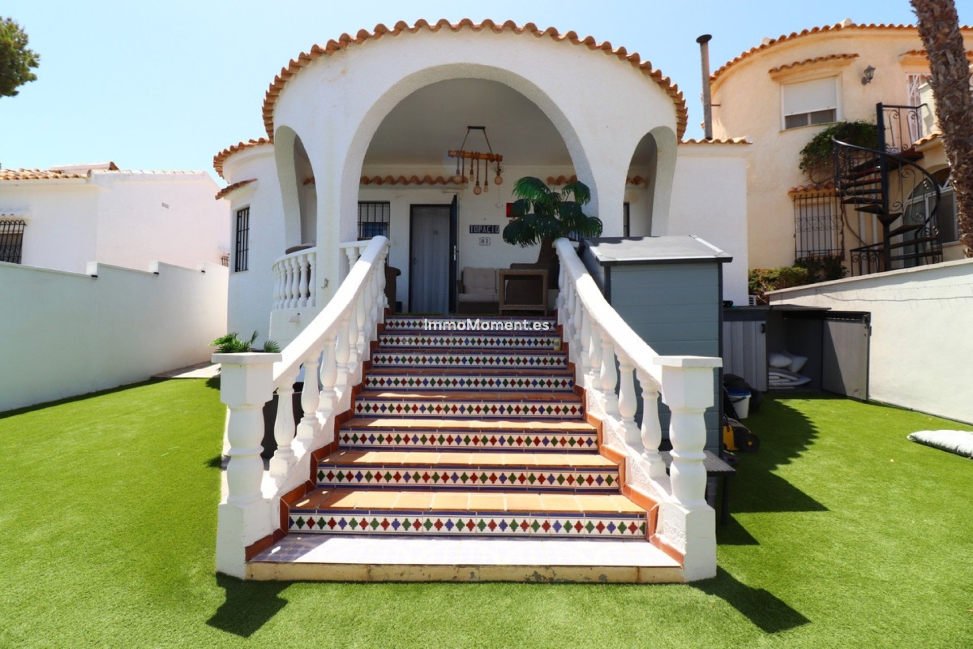 Wiederverkauf - Freistehende Villa - Orihuela Costa - Villamartín