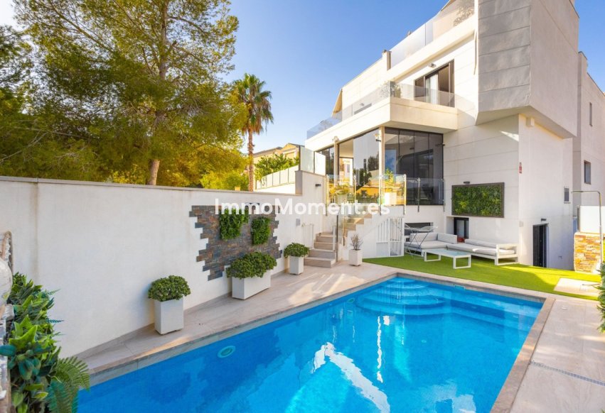 Wiederverkauf - Freistehende Villa - Orihuela Costa - Villamartín