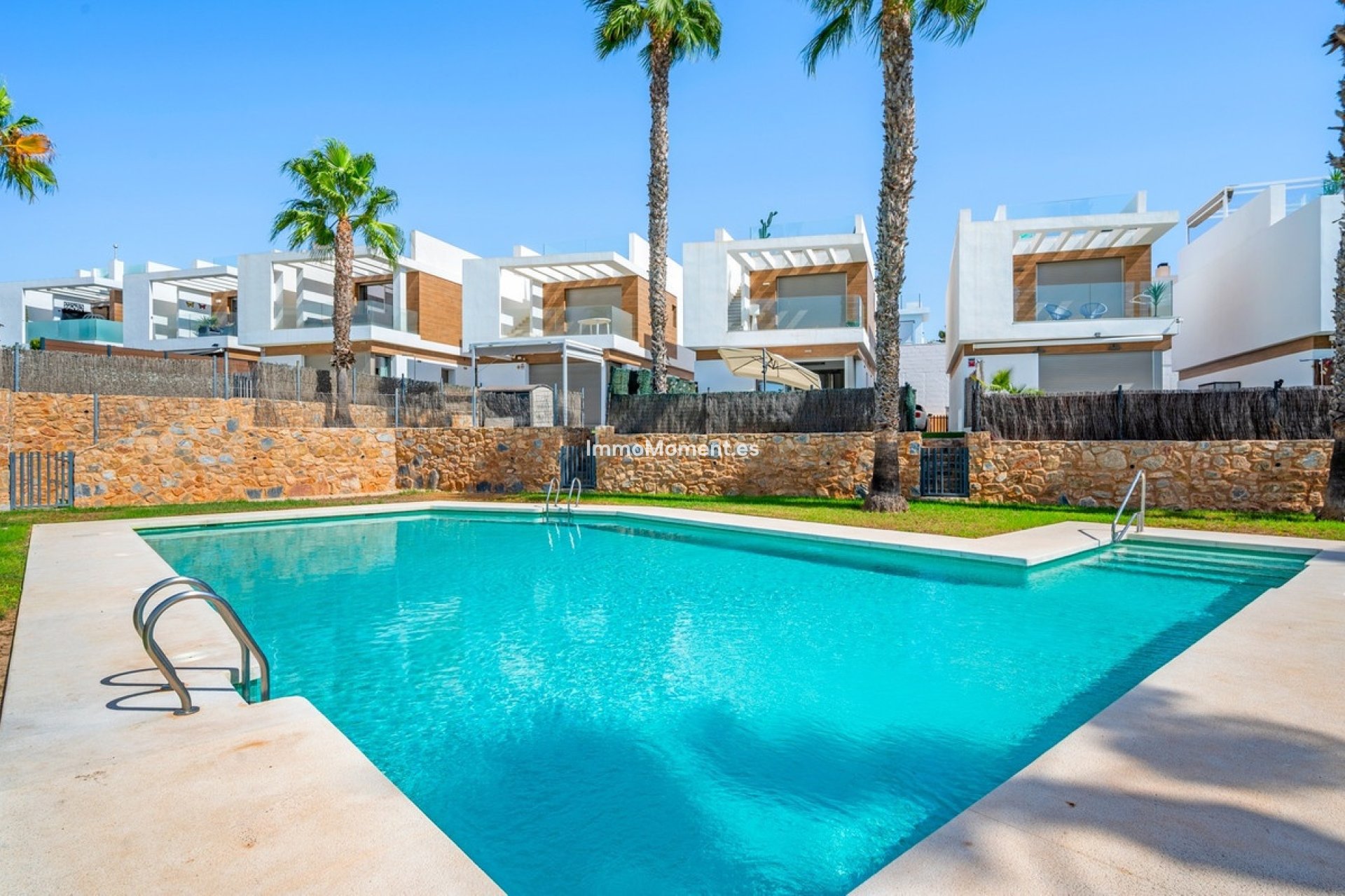 Wiederverkauf - Freistehende Villa - Orihuela Costa - Villamartín