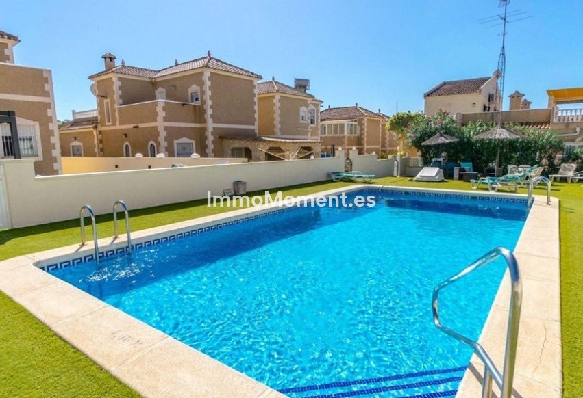 Wiederverkauf - Freistehende Villa - Orihuela Costa - Villamartín