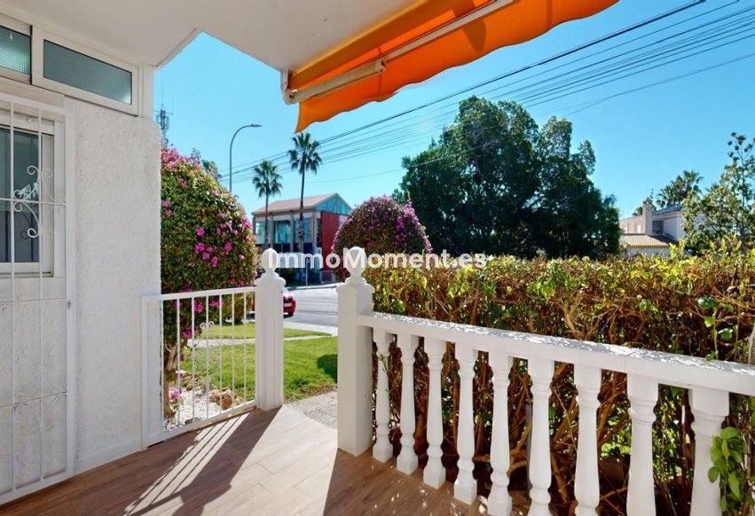 Wiederverkauf - Freistehende Villa - Orihuela Costa - Villamartín