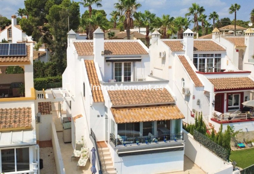 Wiederverkauf - Freistehende Villa - Orihuela Costa - Villamartín