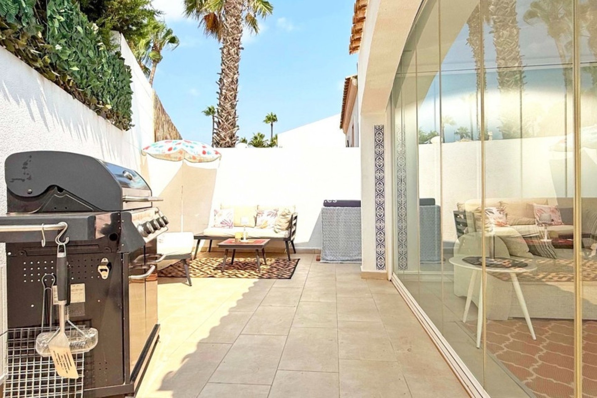 Wiederverkauf - Freistehende Villa - Orihuela Costa - Villamartín