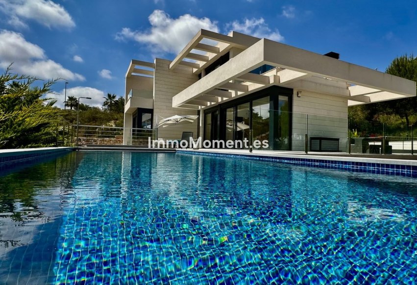 Wiederverkauf - Freistehende Villa - Orihuela - Las Colinas Golf
