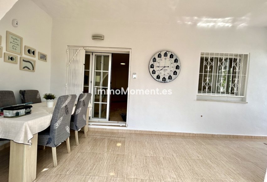 Wiederverkauf - Freistehende Villa - Orihuela - Villamartín