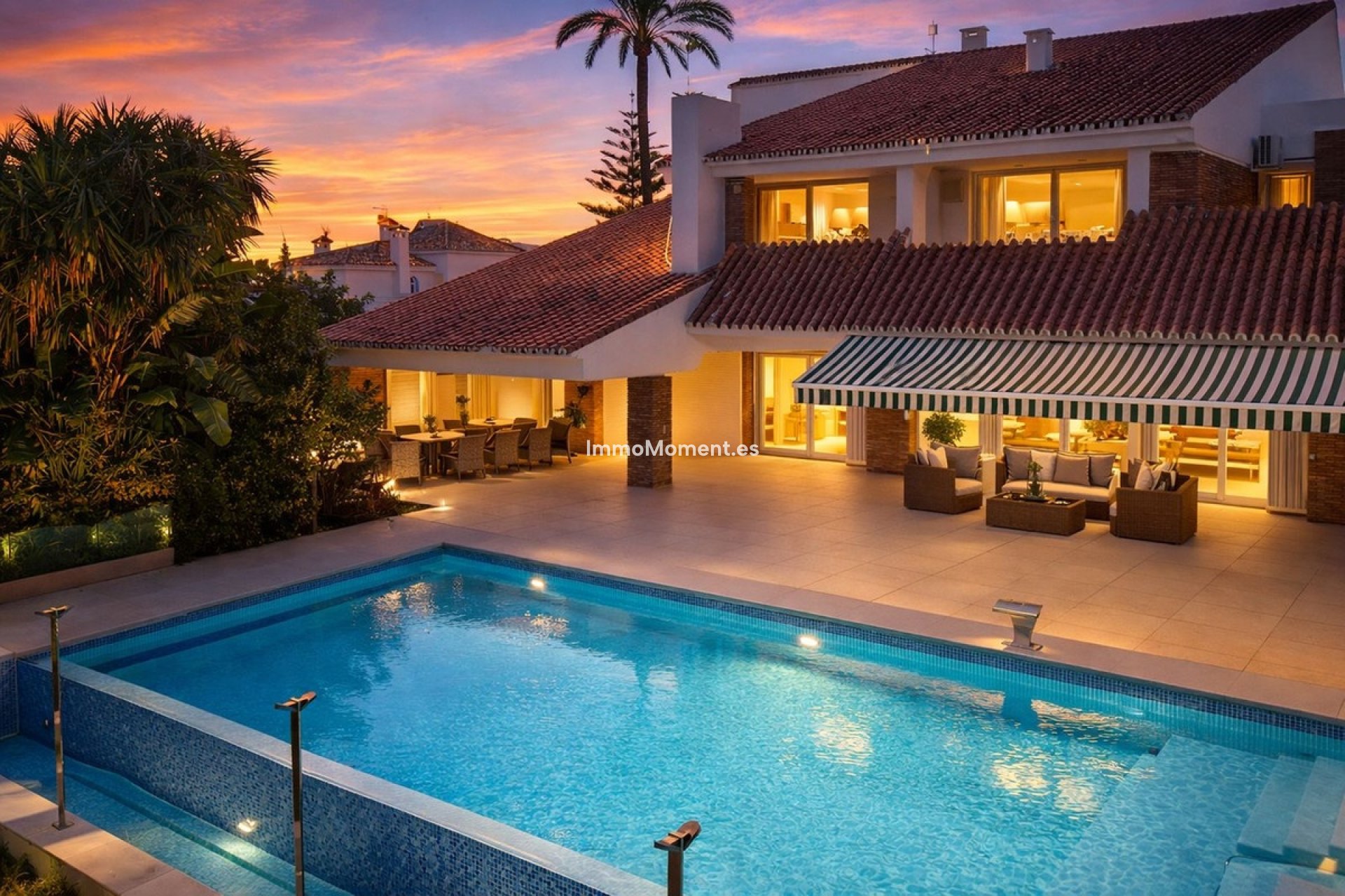 Wiederverkauf - Freistehende Villa - Puerto Banús