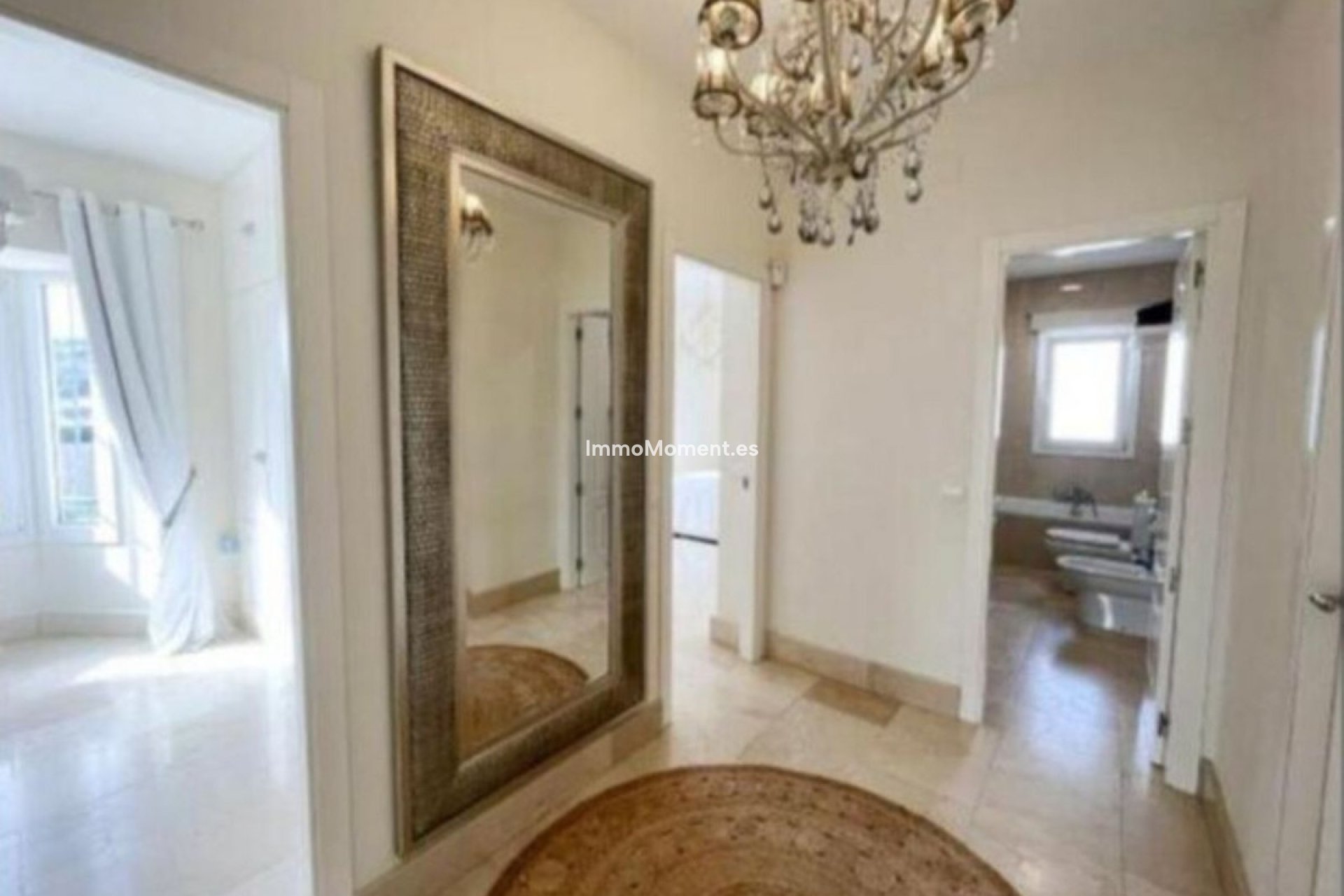Wiederverkauf - Freistehende Villa - Sotogrande - San Roque