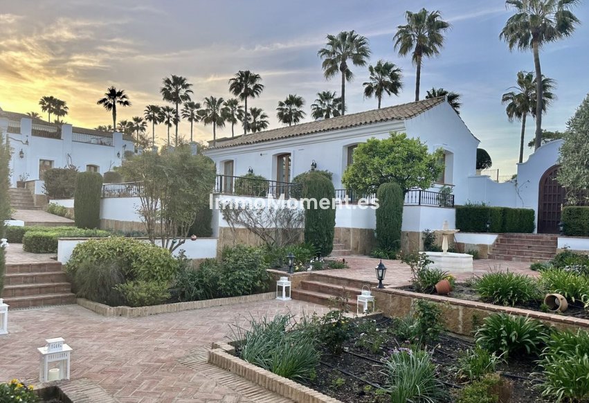 Wiederverkauf - Freistehende Villa - Sotogrande - Sotogrande Alto