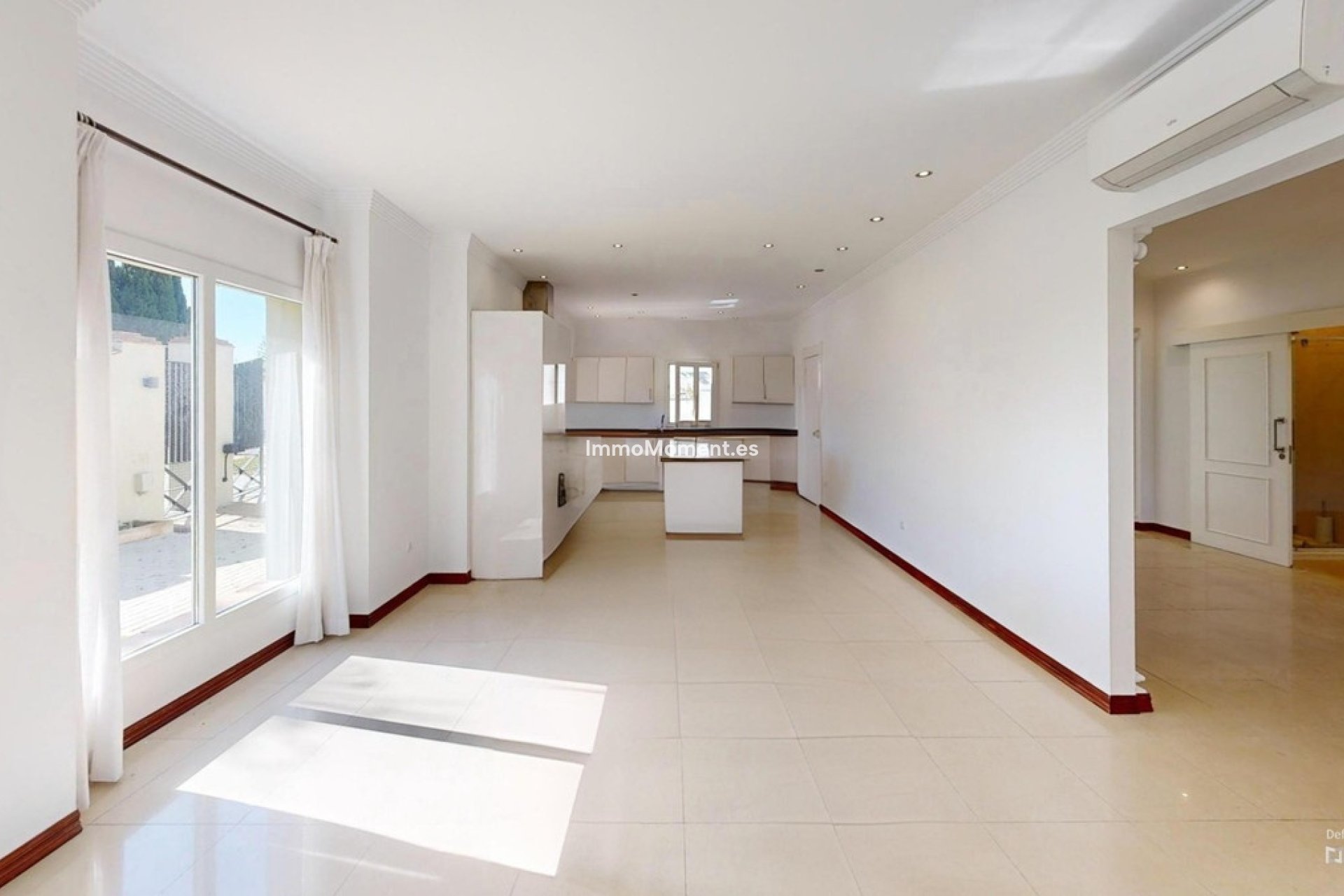 Wiederverkauf - Freistehende Villa - Sotogrande - Sotogrande Costa